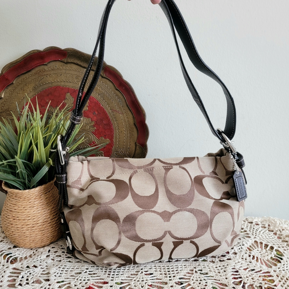 Coach Baguette Signature Shoulder Bag Crossbody Bag